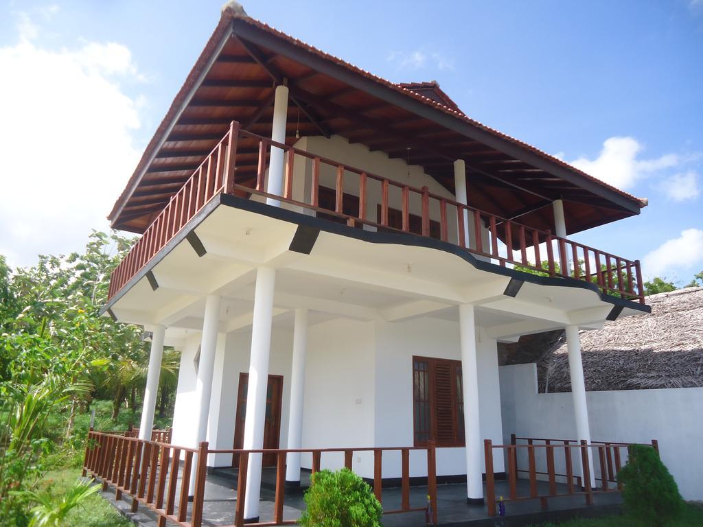Pearl Cave Cabanas & Resturant Tangalle Esterno foto